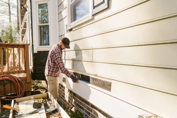 Trusted Emergency Siding Repair service in Bullock, NC - Creative Siding